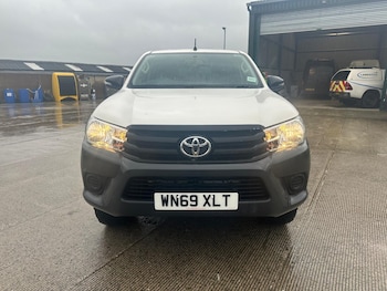 Used Toyota Hilux 2019 for sale - 78574720: Photo