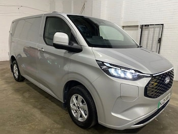 Used Ford Transit Custom 2025 for sale - 78938356: Photo