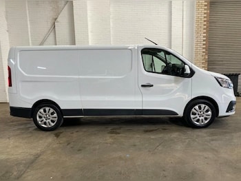 Used Renault Trafic 2023 for sale - 78698490: Photo