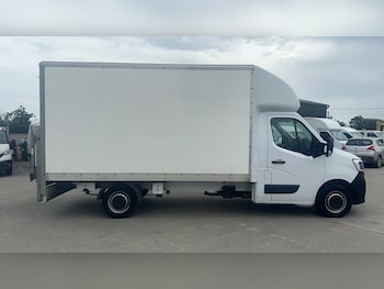 Used Renault Master 2023 for sale - 78735049: Photo