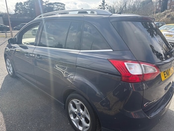 Used Ford Grand C-Max 2011 for sale - 77542614: Photo