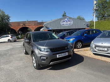 Used Land Rover Discovery Sport 2016 for sale - 78359203: Photo