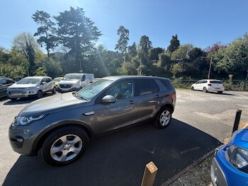 Used Land Rover Discovery Sport 2016 for sale - 78359203: Photo