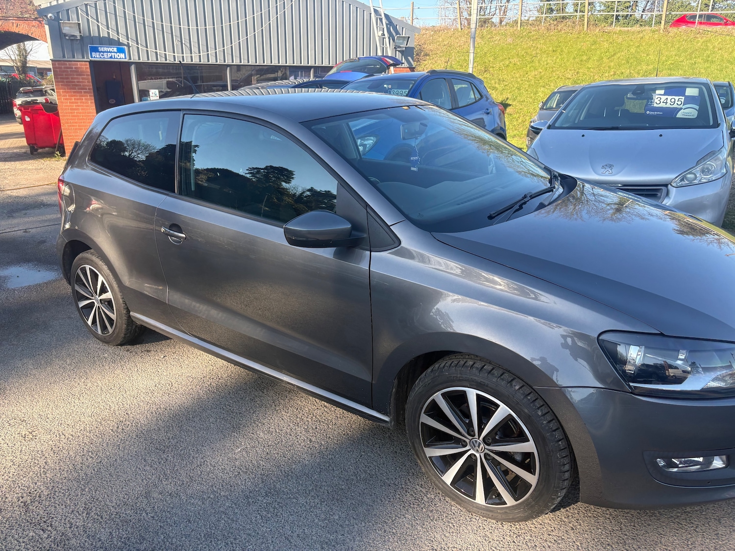 Used Volkswagen Polo 2013 for sale - 77935478: Photo 2