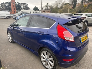 Used Ford Fiesta 2015 for sale - 77974055: Photo