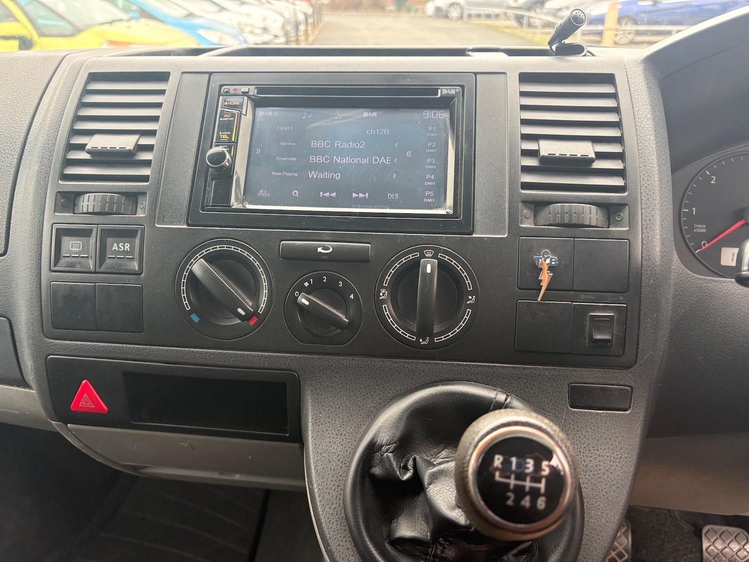 Used Volkswagen Transporter 2005 for sale - 77715529: Photo 11