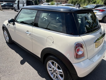 Used MINI Hatch 2011 for sale - 78840683: Photo
