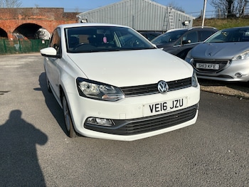 Used Volkswagen Polo 2016 for sale - 77743446: Photo