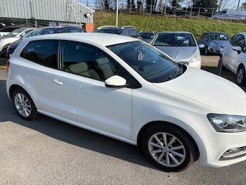 Used Volkswagen Polo 2016 for sale - 77743446: Photo