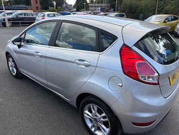 Used Ford Fiesta 2016 for sale - 79792331: Photo