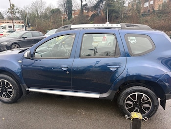 Used Dacia Duster 2017 for sale - 77446290: Photo