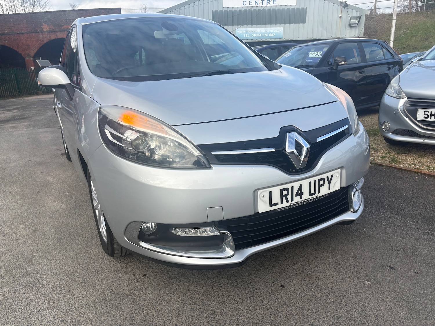 Used Renault Scenic 2014 for sale - 77460429: Photo 1