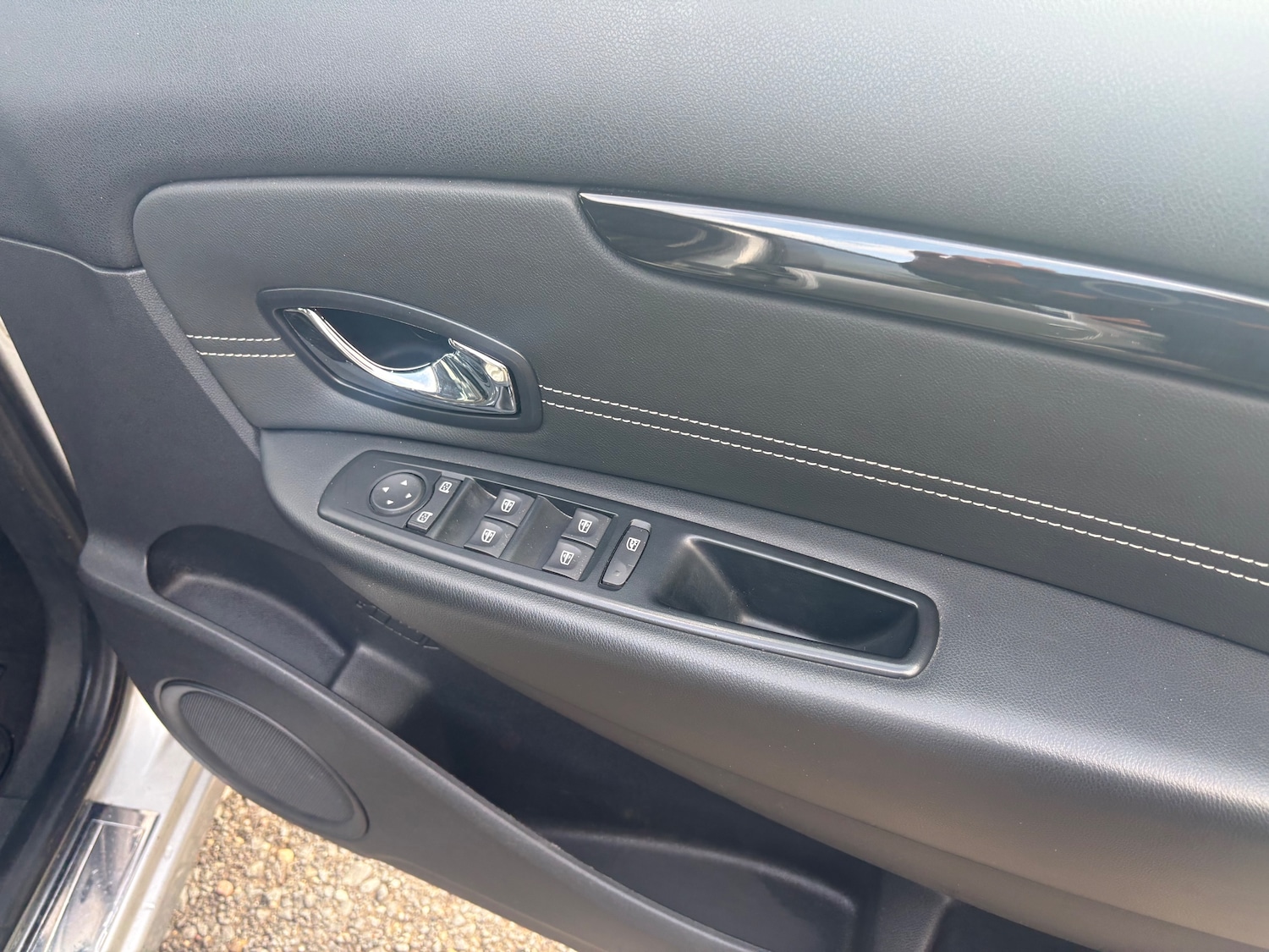 Used Renault Scenic 2014 for sale - 77460429: Photo 12