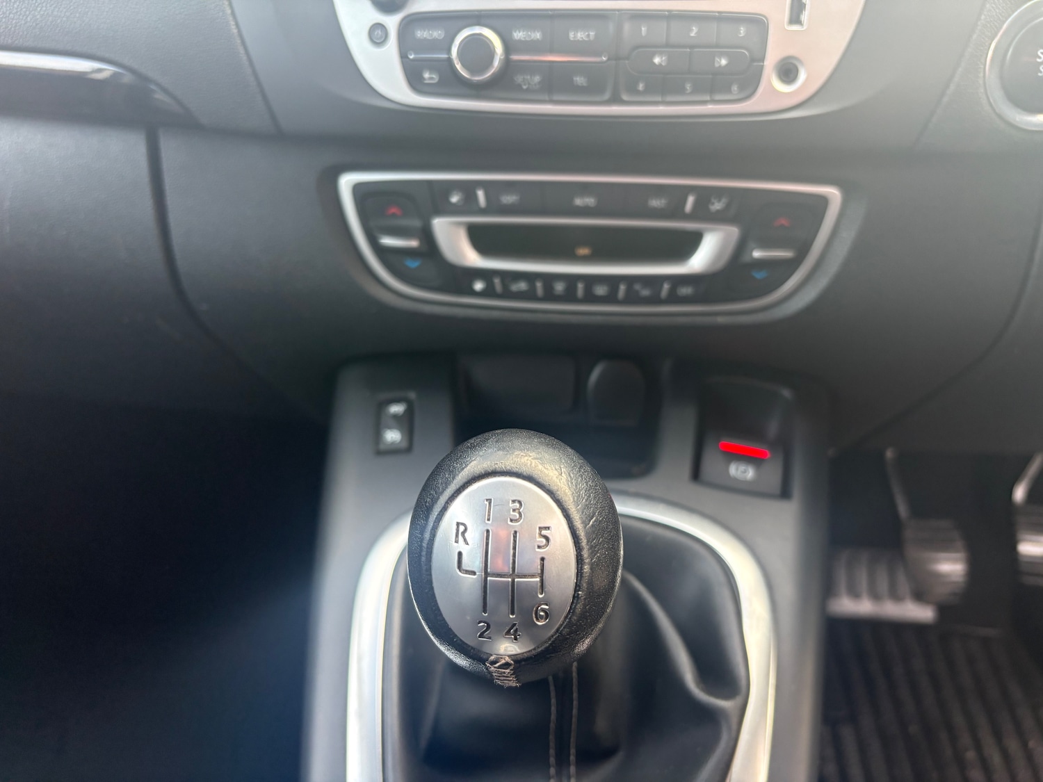 Used Renault Scenic 2014 for sale - 77460429: Photo 16