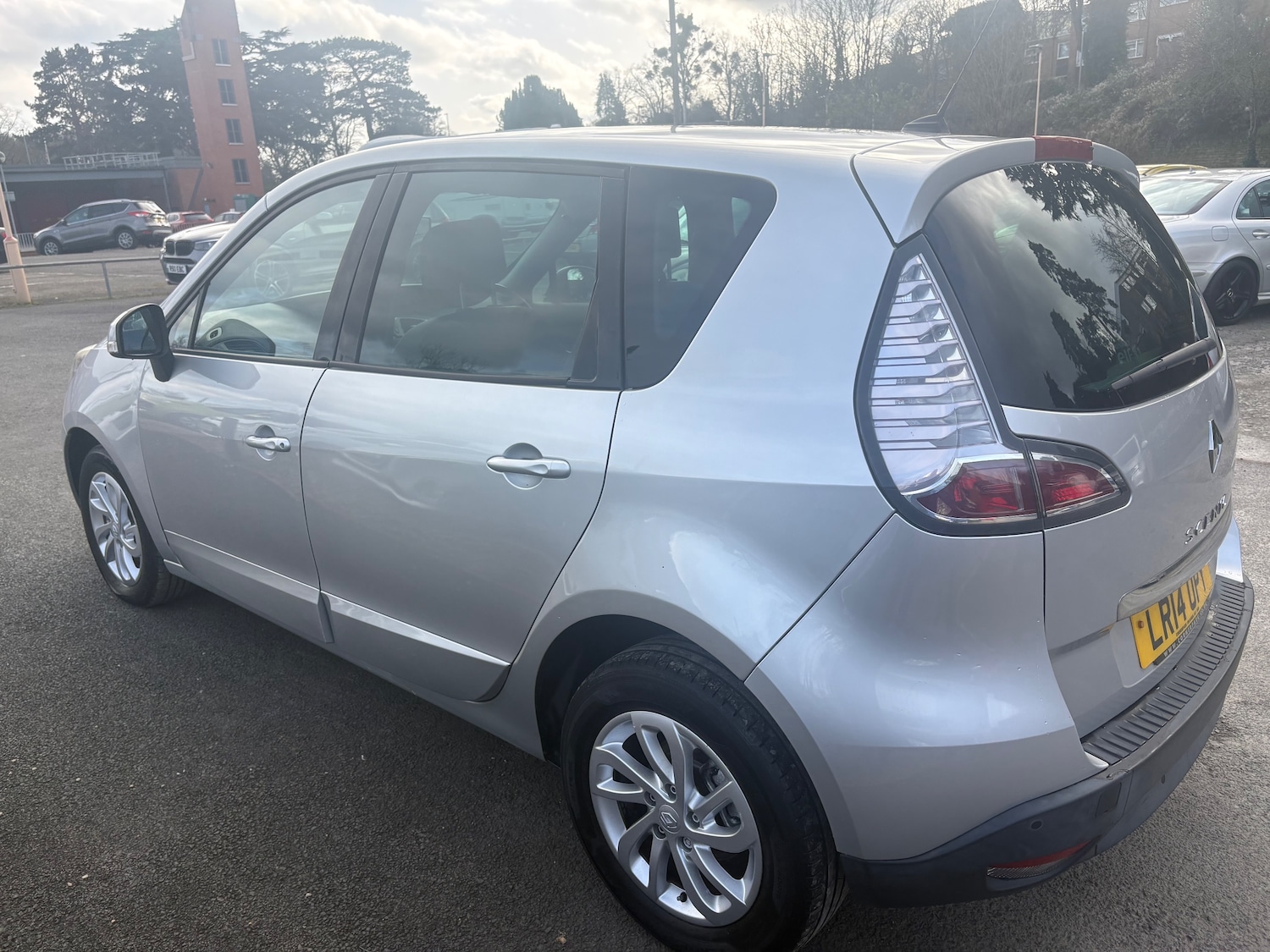 Used Renault Scenic 2014 for sale - 77460429: Photo 4