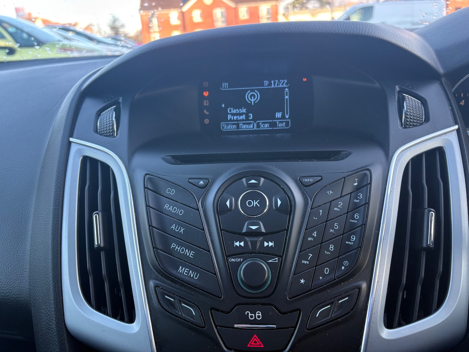 Used Ford Focus 2013 for sale - 77997661: Photo 14