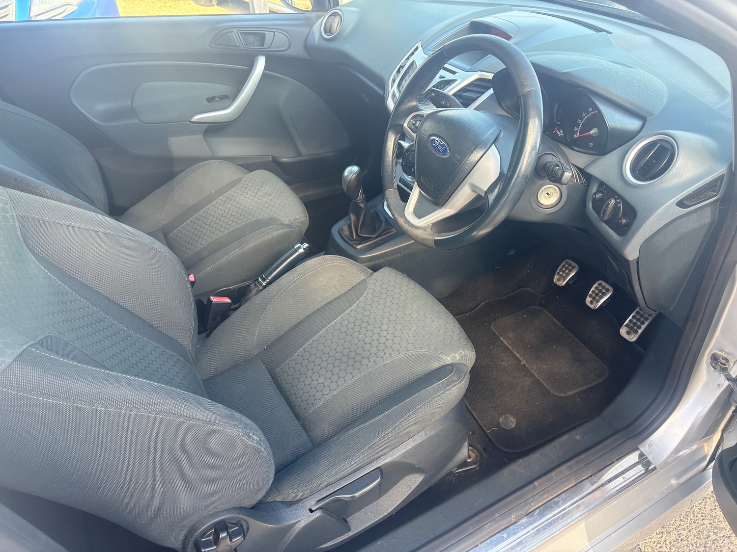 Used Ford Fiesta 2011 for sale - 78083983: Photo 12