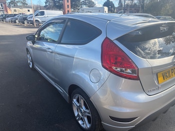 Used Ford Fiesta 2011 for sale - 78083983: Photo