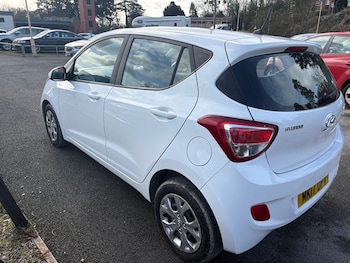Used Hyundai i10 2017 for sale - 77614621: Photo