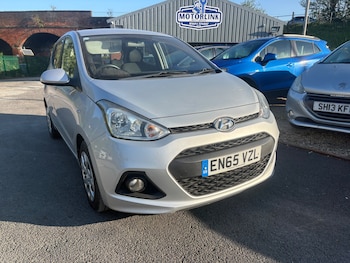 Used Hyundai i10 2015 for sale - 78311274: Photo