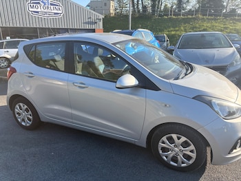 Used Hyundai i10 2015 for sale - 78311274: Photo