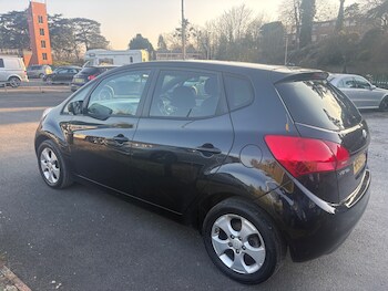 Used Kia Venga 2015 for sale - 77620390: Photo