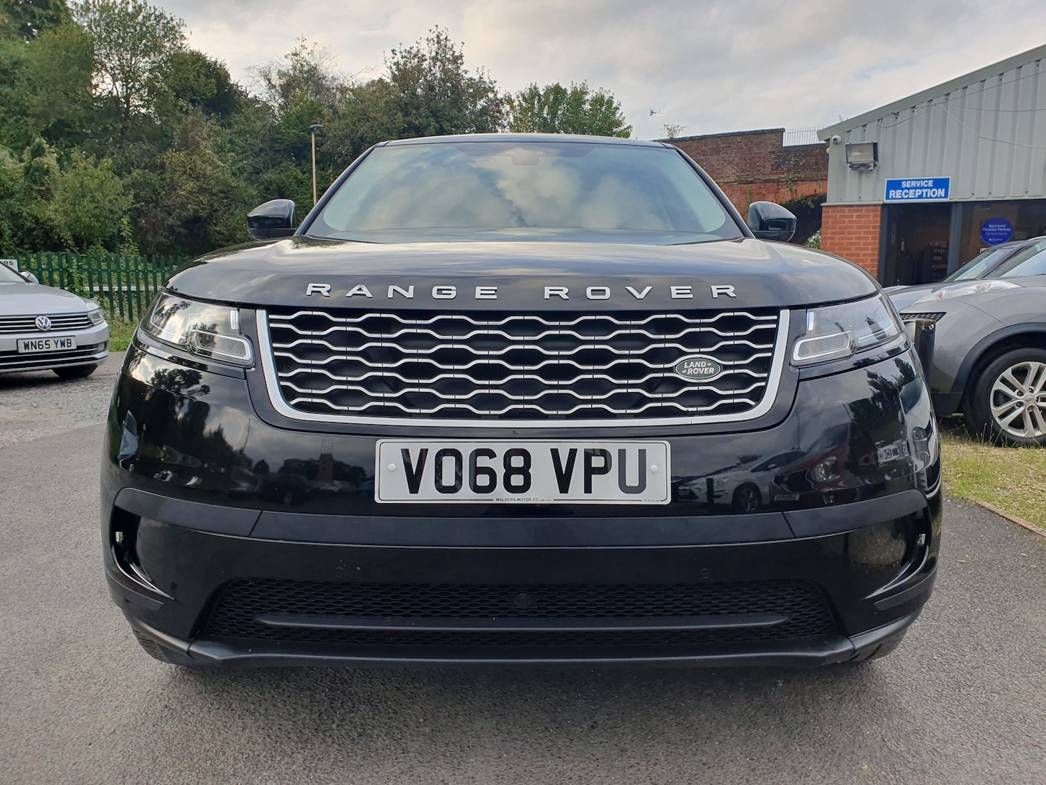 Used Land Rover Range Rover Velar 2018 for sale - 77436308: Photo 2