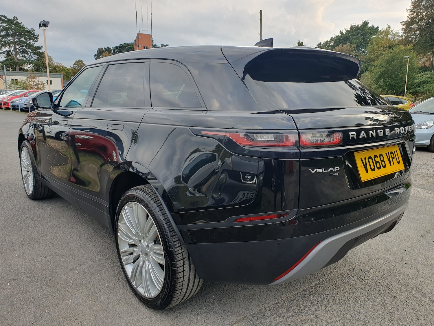 Used Land Rover Range Rover Velar 2018 for sale - 77436308: Photo 4