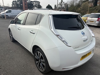 Used Nissan Leaf 2015 for sale - 77974044: Photo