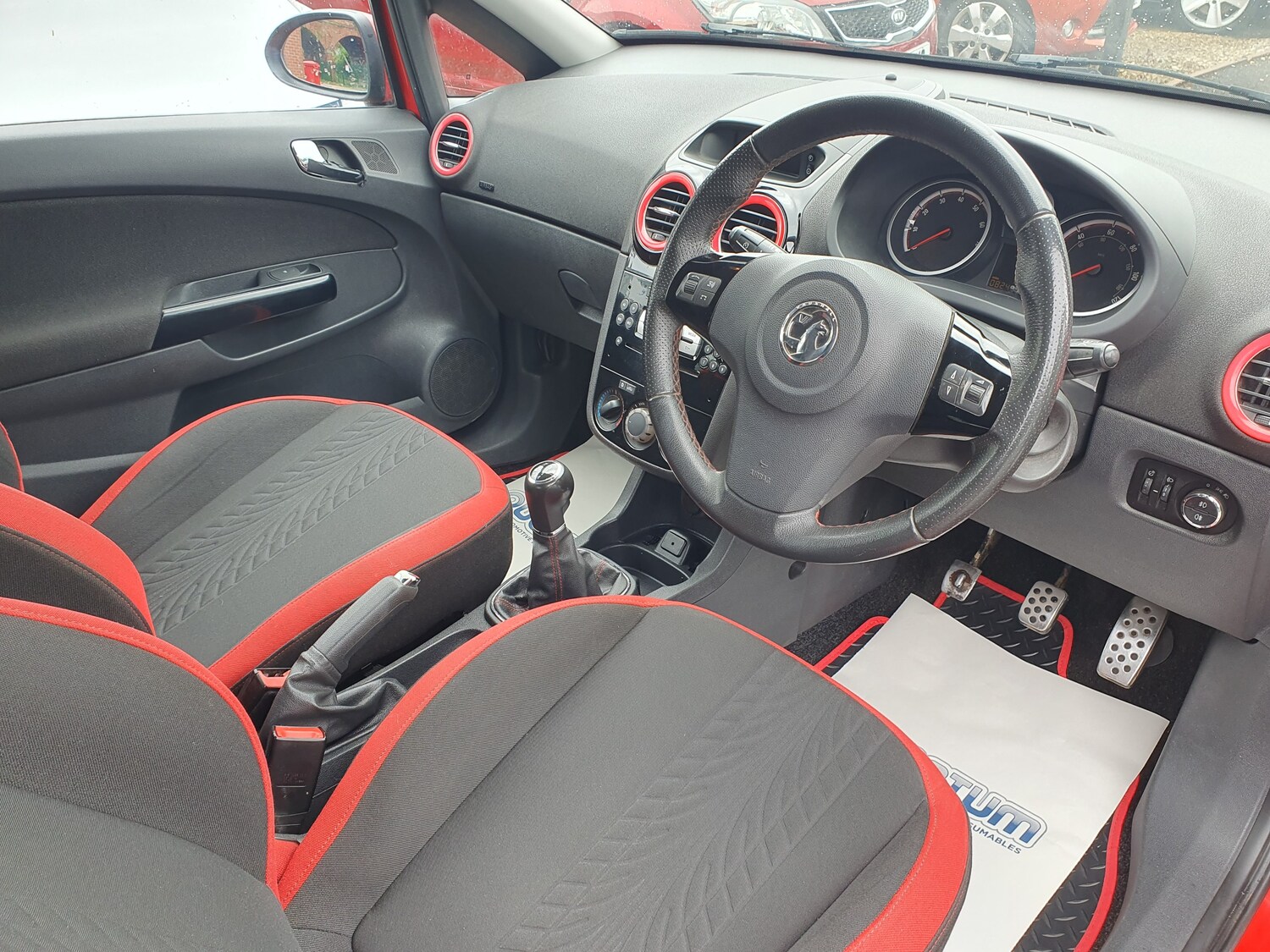 Used Vauxhall Corsa 2014 for sale - 77436319: Photo 8