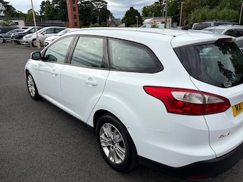Used Ford Focus 2012 for sale - 78699022: Photo