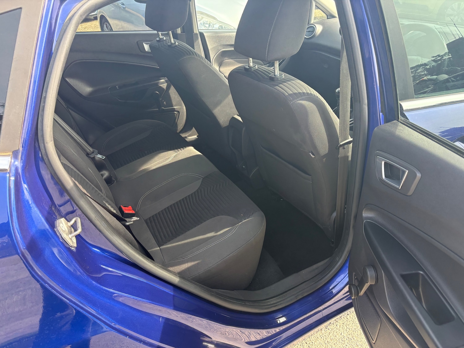 Used Ford Fiesta 2015 for sale - 77974059: Photo 6