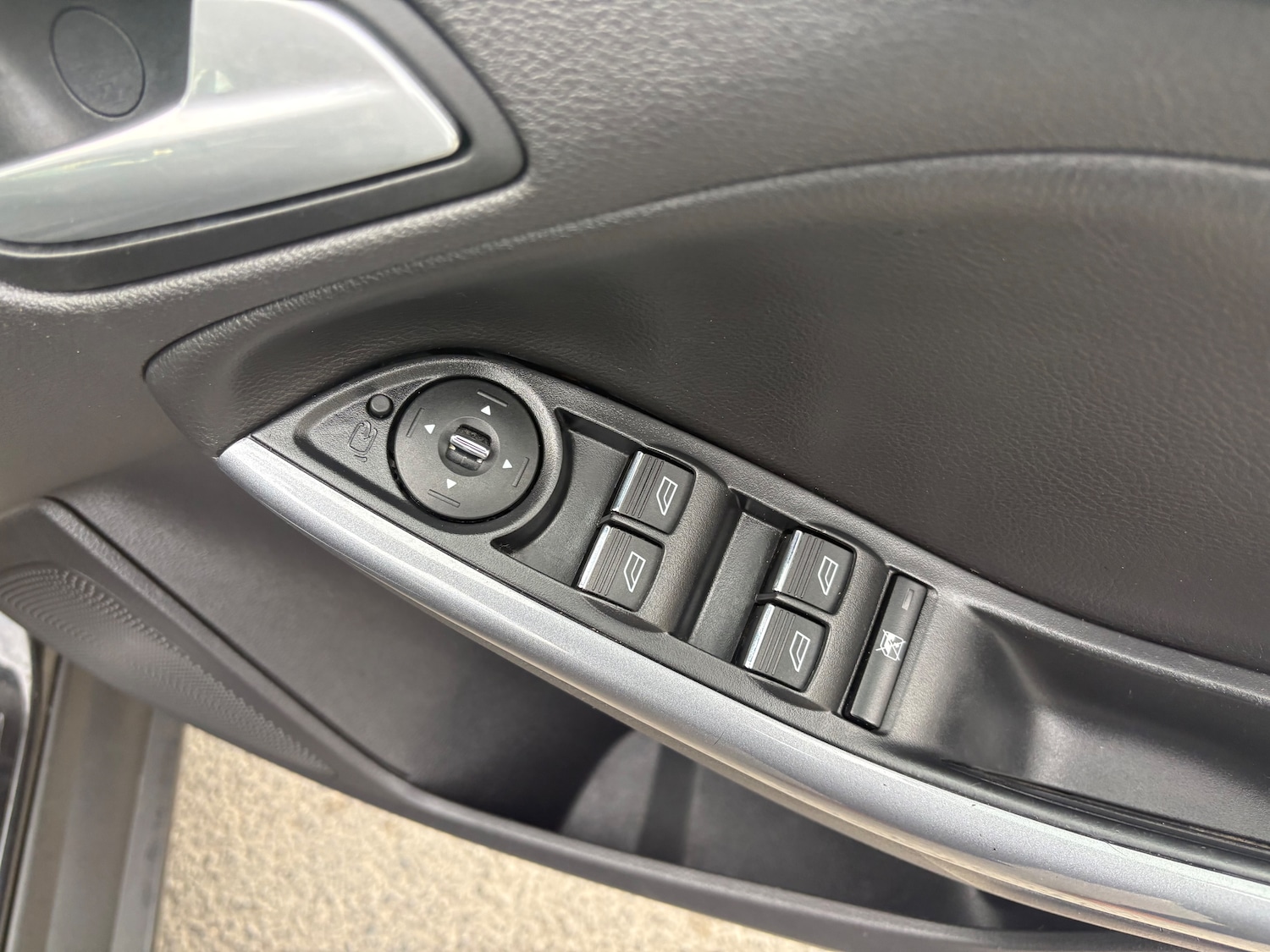 Used Ford Focus 2012 for sale - 77997672: Photo 12