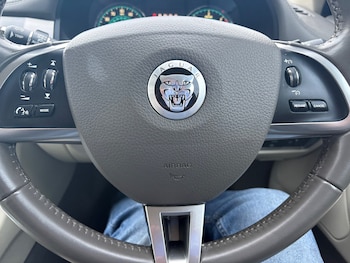 Used Jaguar XF 2012 for sale - 77493721: Photo