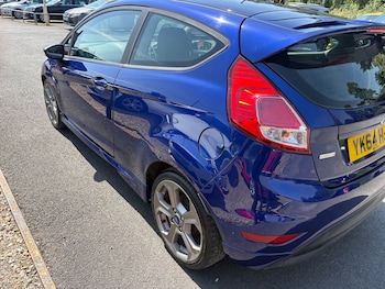 Used Ford Fiesta 2014 for sale - 78971326: Photo