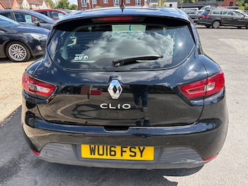 Used Renault Clio 2016 for sale - 79392399: Photo