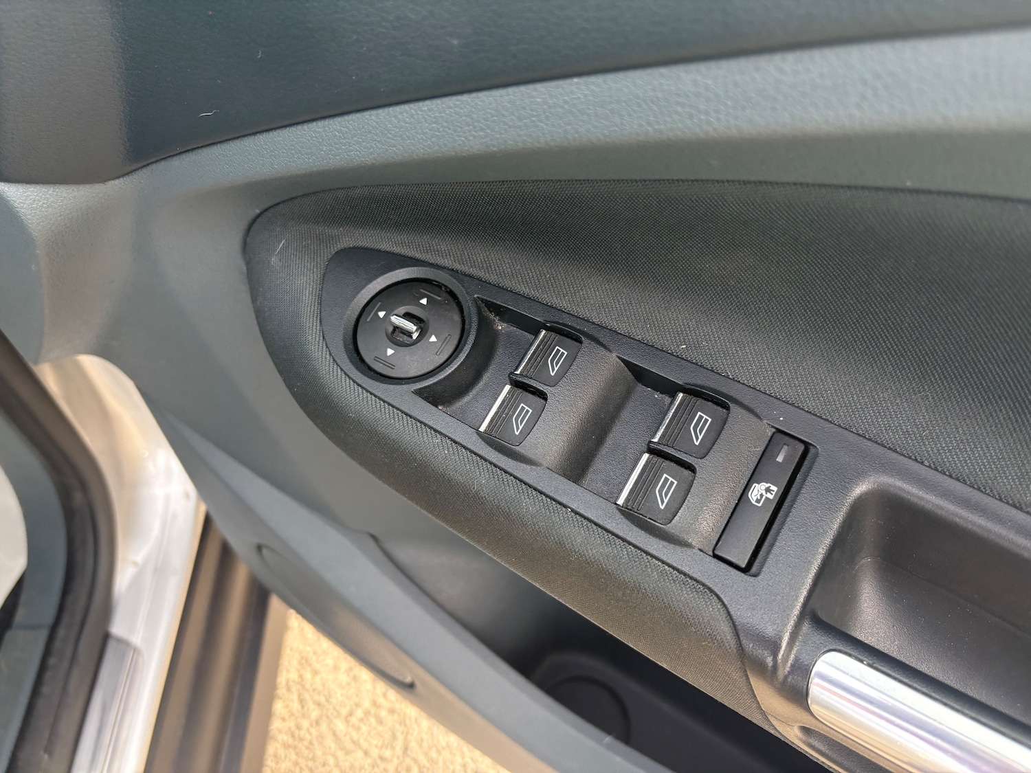 Used Ford C-Max 2013 for sale - 77764220: Photo 12