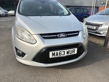 (63) - 2.0 TDCi Titanium MPV 5dr Diesel Powershift Euro 5 (140 ps)