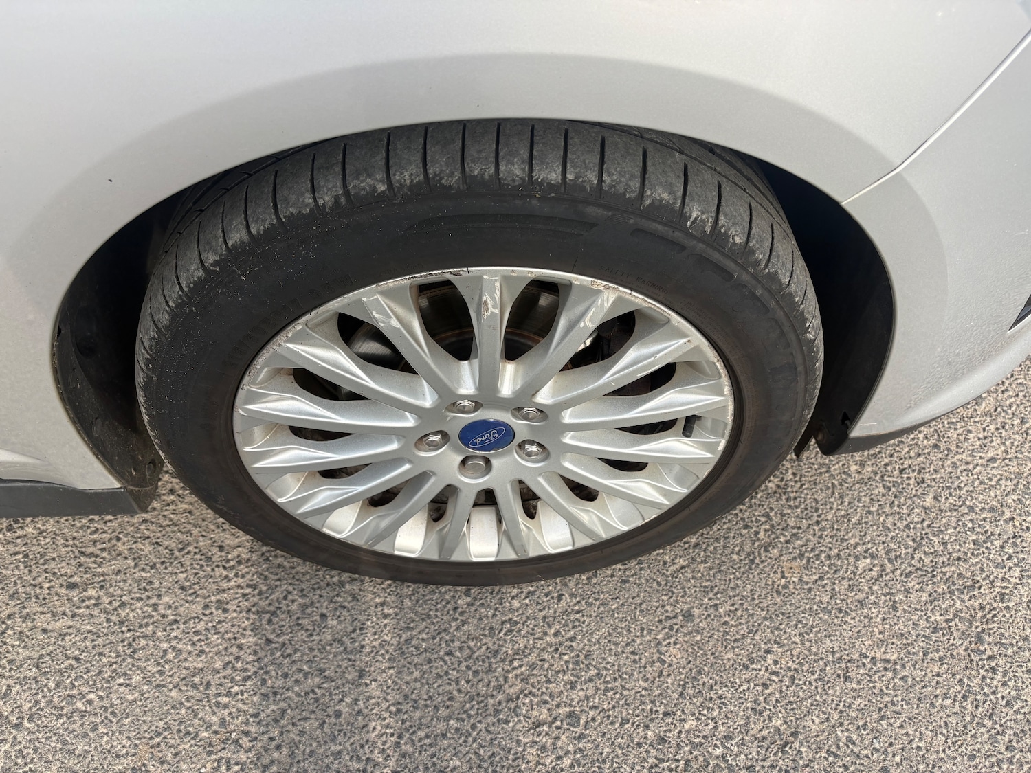 Used Ford C-Max 2013 for sale - 77764220: Photo 6