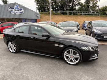 Used Jaguar XE 2016 for sale - 79341644: Photo