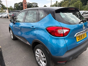 Used Renault Captur 2016 for sale - 79346661: Photo