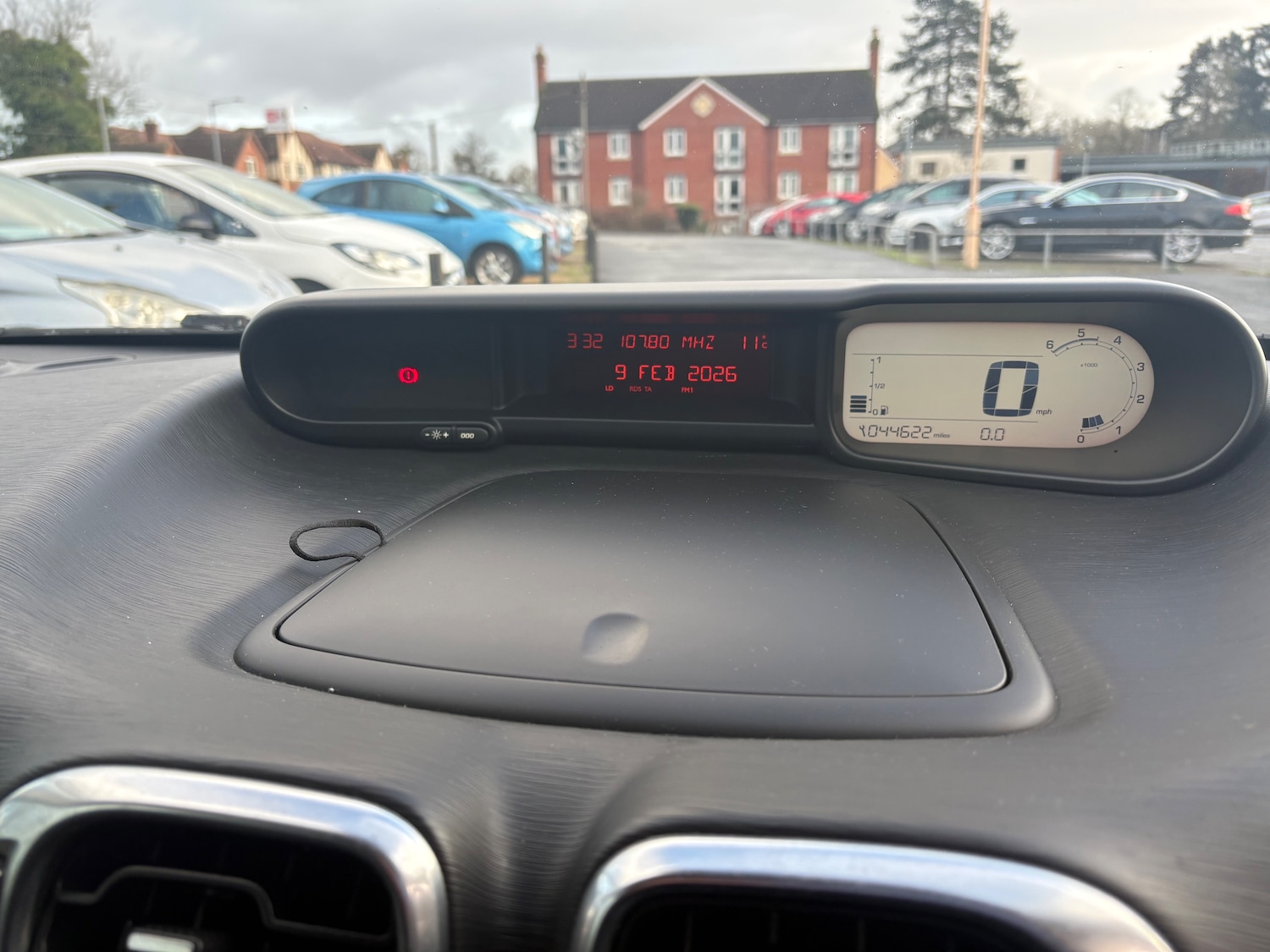 Used Citroen C3 Picasso 2009 for sale - 77436358: Photo 10