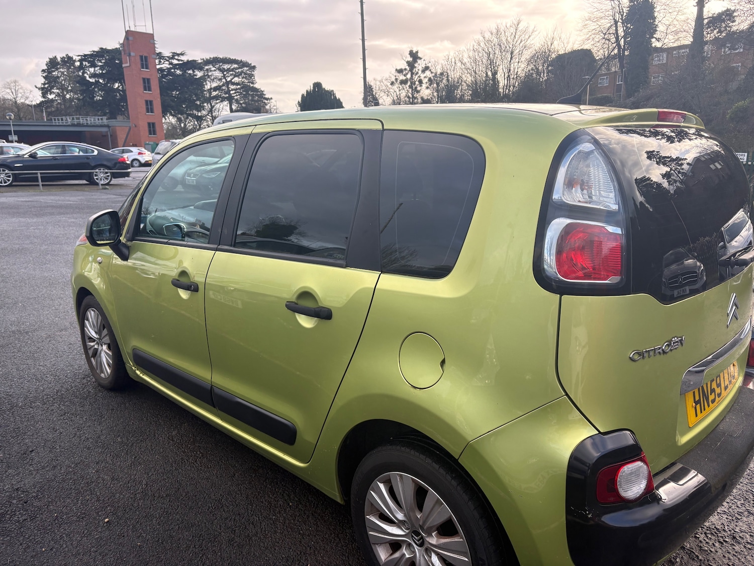 Used Citroen C3 Picasso 2009 for sale - 77436358: Photo 3