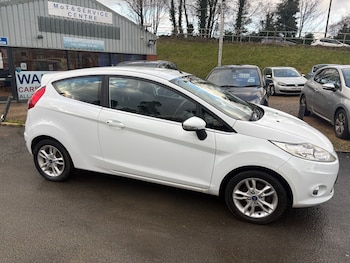 Used Ford Fiesta 2014 for sale - 77542615: Photo
