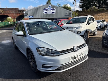 Used Volkswagen Golf 2017 for sale - 79381029: Photo