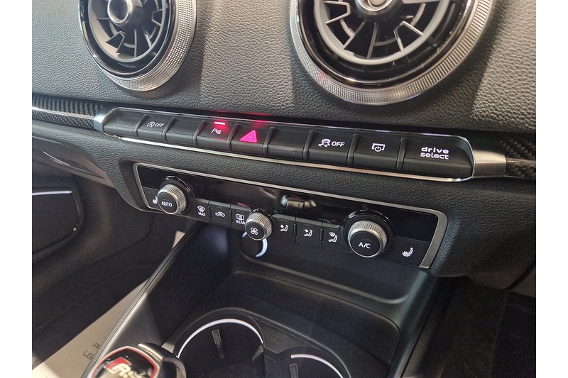 Used Audi RS3 2019 for sale - 76625264: Photo 38