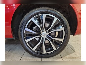 Used Volvo XC60 2023 for sale - 78402055: Photo