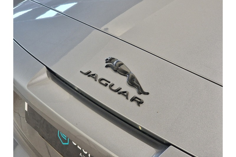 Used Jaguar F-Type for sale - 77932626: Photo 24