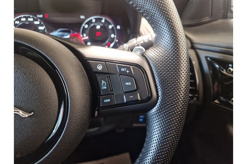 Used Jaguar F-Type for sale - 77932626: Photo 47