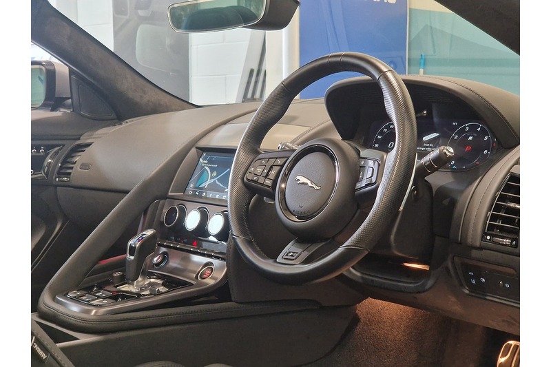 Used Jaguar F-Type for sale - 77932626: Photo 59